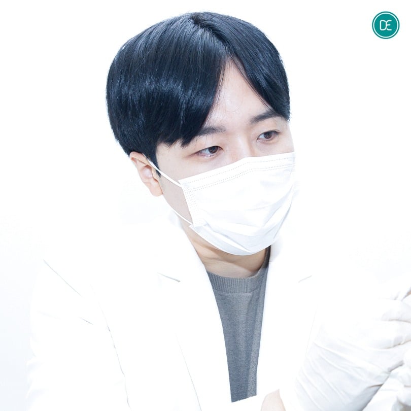 닥터에버스 수원인계점 의료진